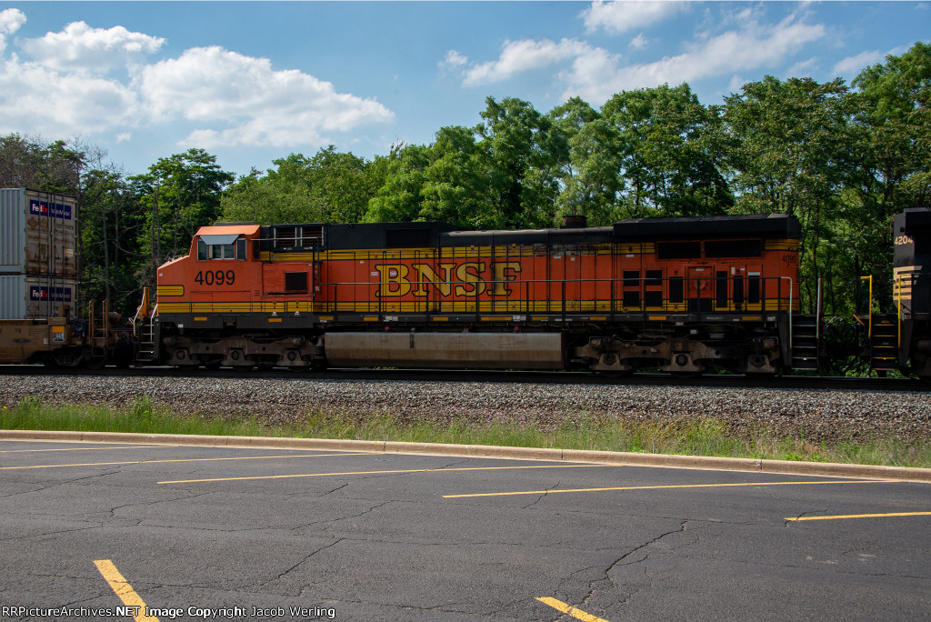 BNSF 4099